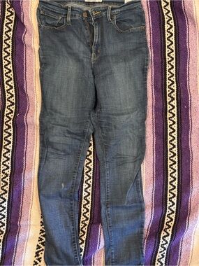 Levi's Women's Dark Blue Skinny Jeans